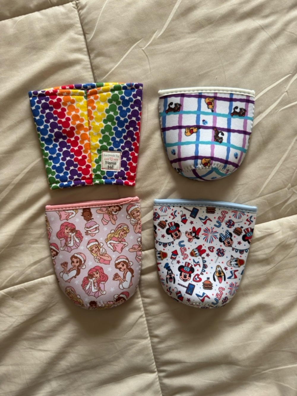 Pack 4 coffee cozies